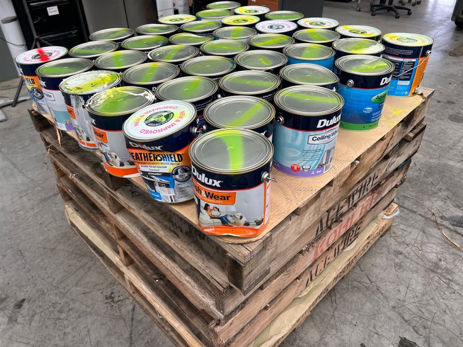 Assorted 4Lt Tins of Paint