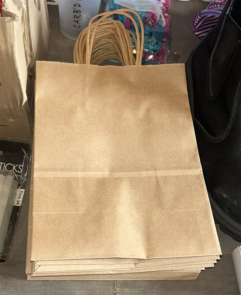 50x Brown Paper Bags (21x11x27cm)