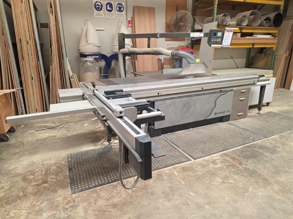 WilHelm Altendorf F45 Sliding Table Saw