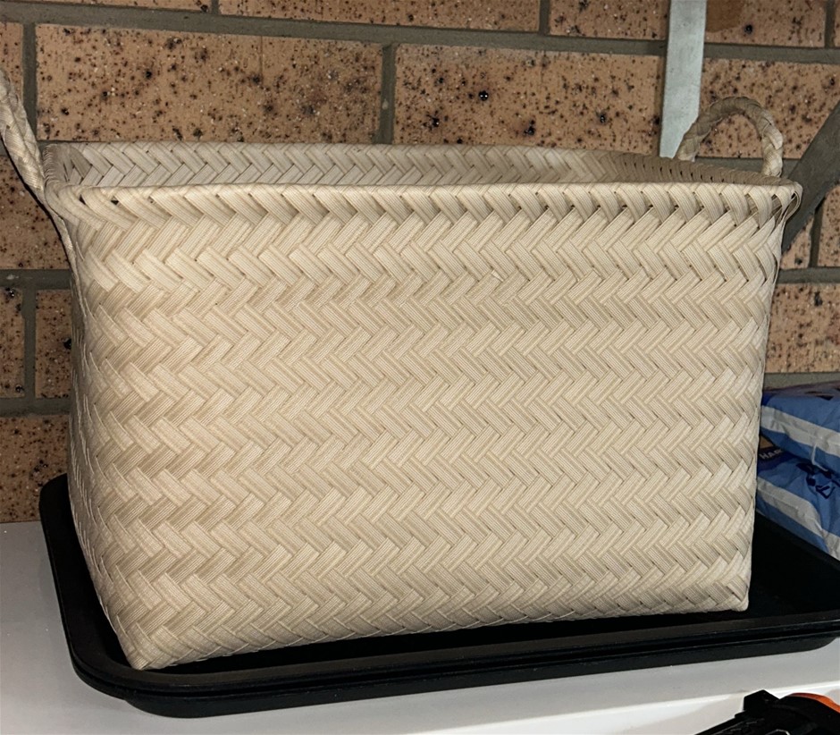 Weave Design Rectangle Basket