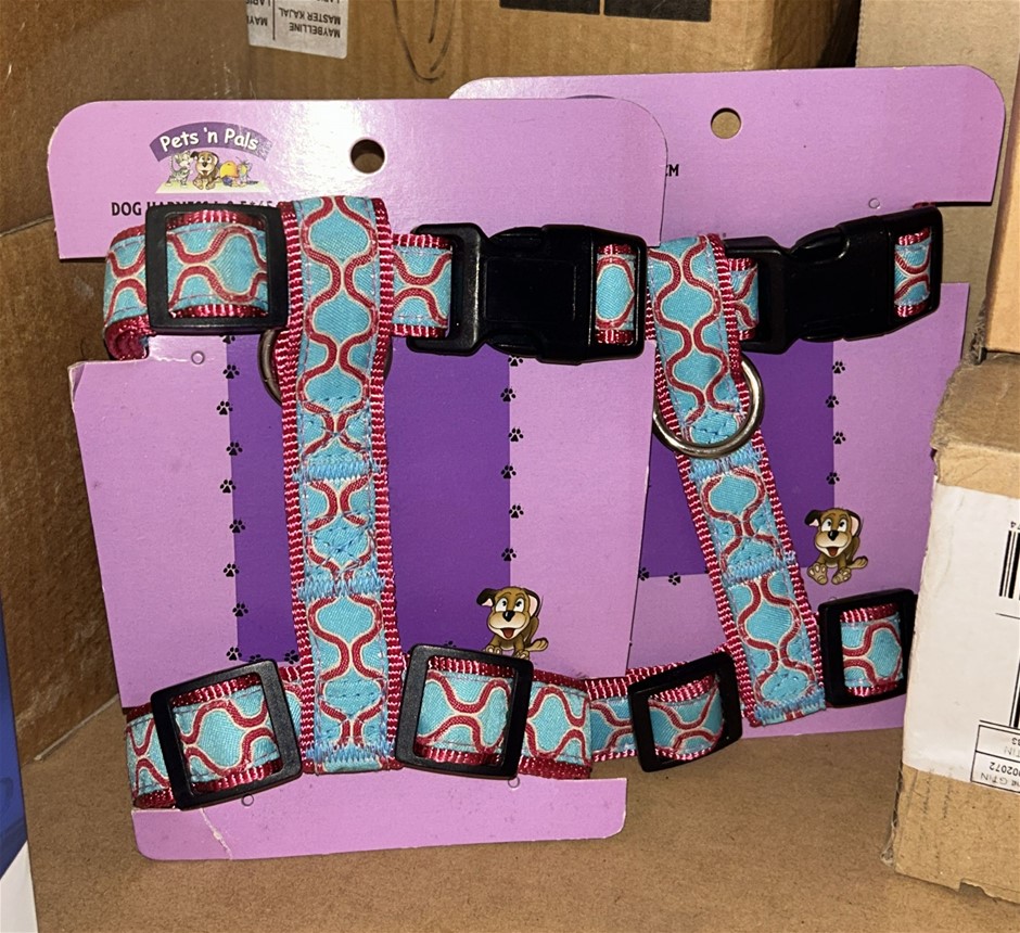 2x Dog Harnesses
