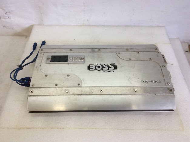 Boss Audio BA-5000 Audio Amplifier