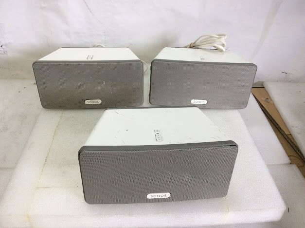 Sonos Play:3 Wireless Smart Speakers (Lot of 3)