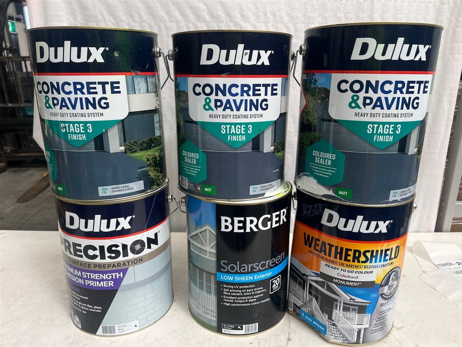 <p>Assorted 10Lt Tins of Paint</p>