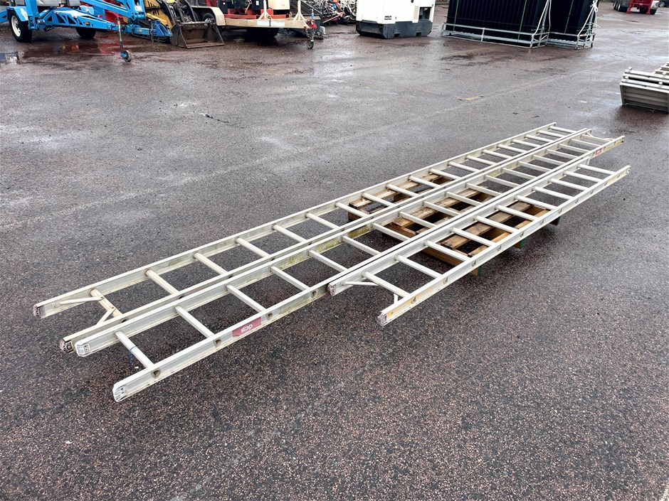 <p>3 x Aluminum Ladders </p>