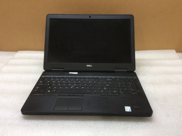 Dell Latitude E5540 Laptop i7 4600U 4GBRAM/160GB Black