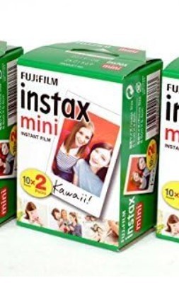 4 x FUJIFILM Instax Wide Video and Photo Film (2 x 10 Sheet).