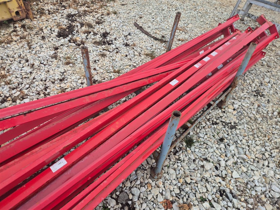 Quantity of 2700mm Pallet Racking Beams