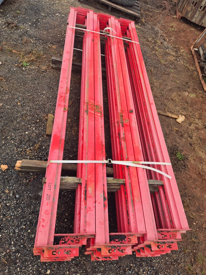Quantity of 2700mm Pallet Racking Beams