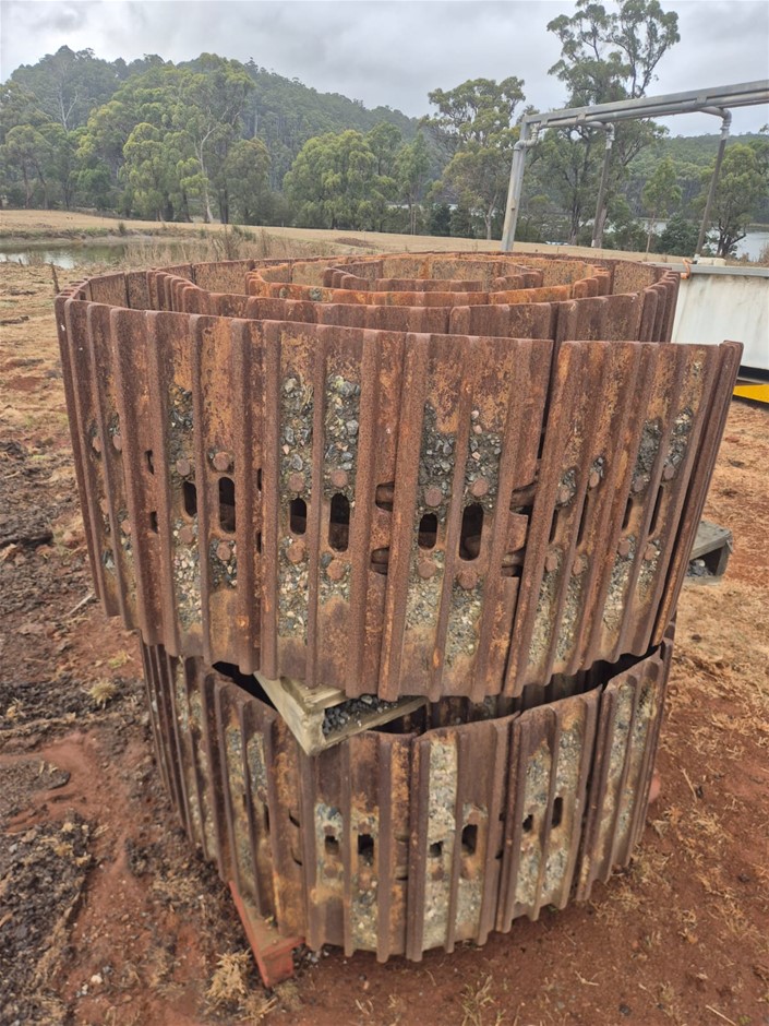 Excavator Tracks to suit Caterpillar 320D