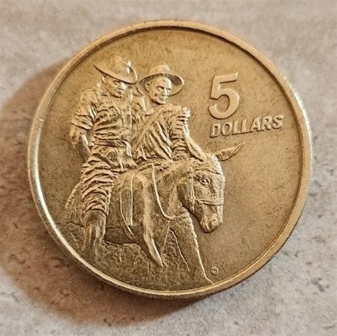 1990 Australia - 5 $Coin - ANZAC Queen Elizabeth II-UNC