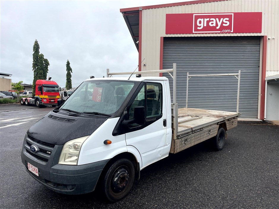 2008 Ford Transit 140 T460  4 X 2 Cab Chassis Truck