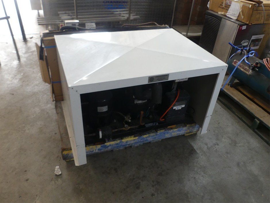 Refrigeration Condensing Unit in Housing