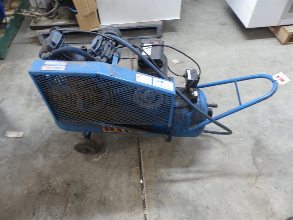 PROAIR 1171 Air Compressor