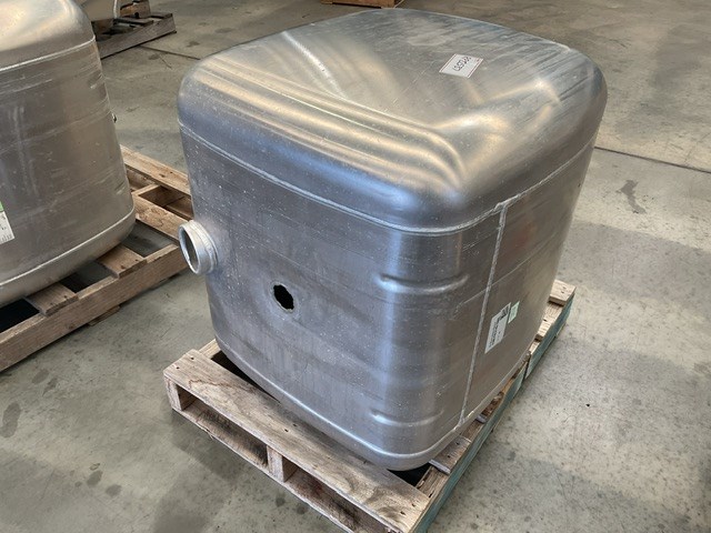 Mercedes Benz A9604703103/2003 Diesel Fuel Tank