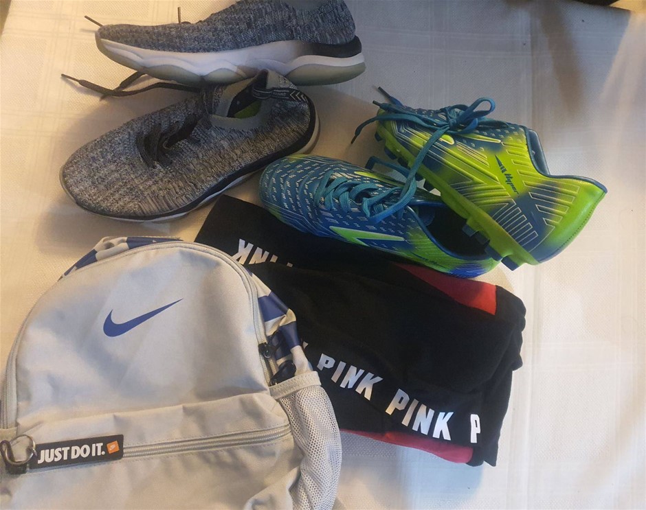 Sports Shoes 6.5 Nike Bag Victoria Secret Yoga S Minor Use