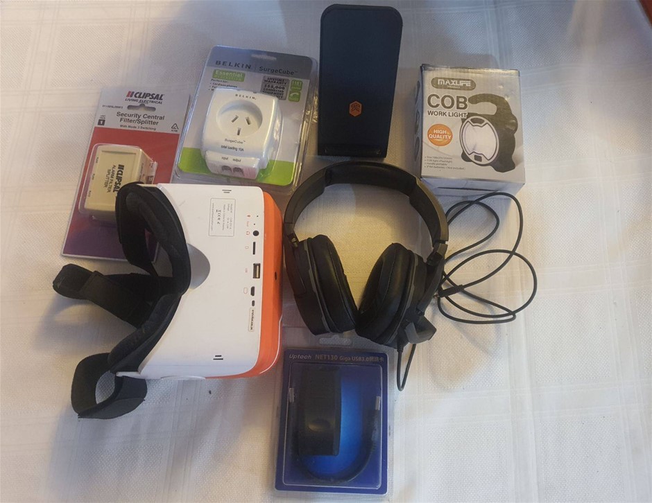 Misc. Electronics including 3 in 1 wireless charging smarter