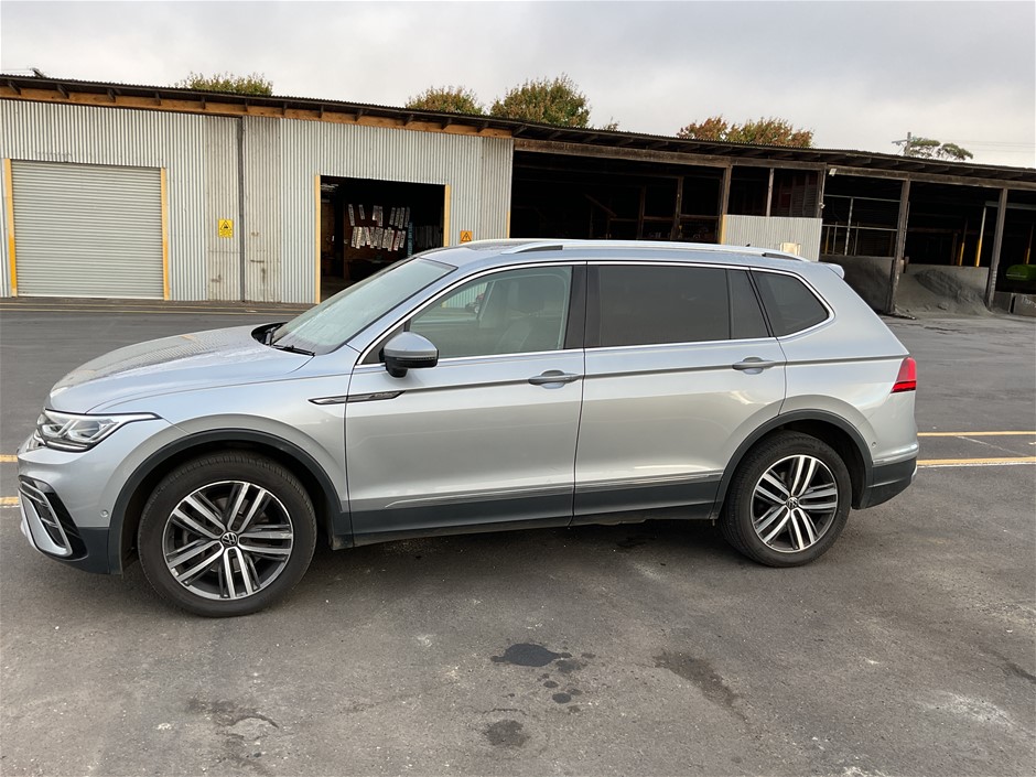 2023 Volkswagen Tiguan S-Wag AWD Automatic SUV