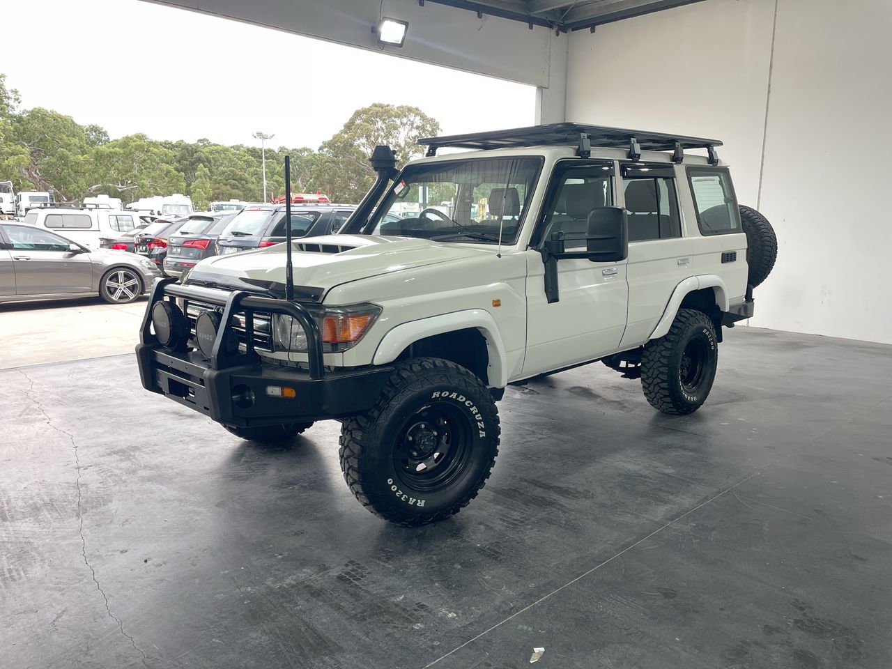 2018 Toyota Land Cruiser Manual Wagon