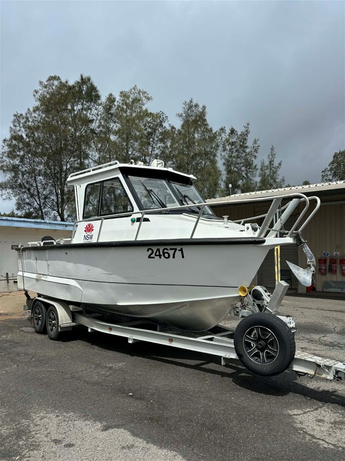 2015 Steamer 612 Offshore Vessel