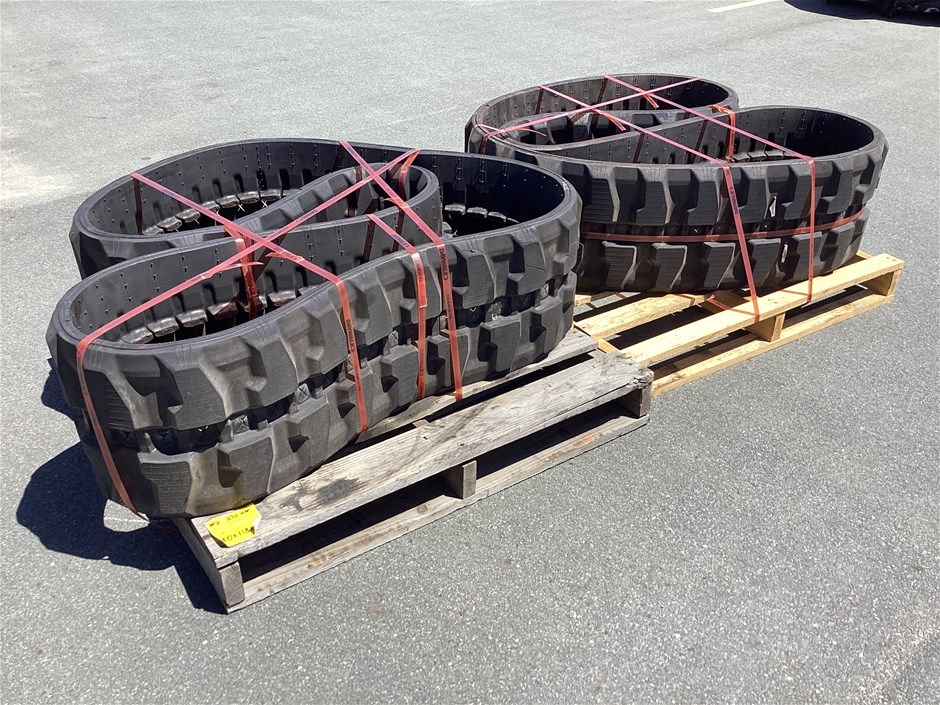 Caterpillar Mini Excavator Rubber Tracks x 2