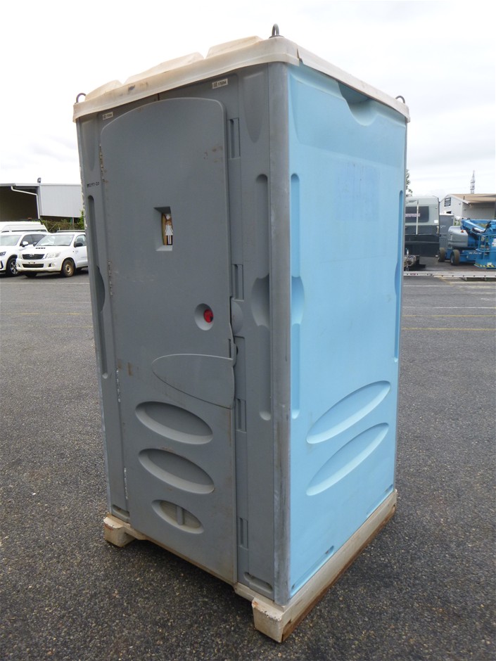 <p>Portable Shower</p>