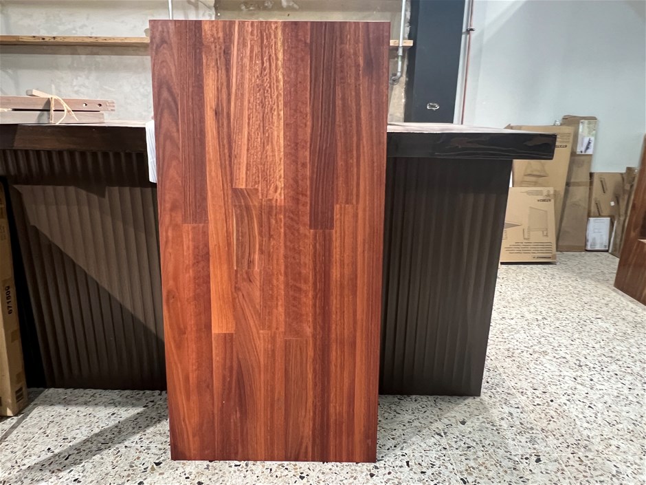 <p>Interbuild Karri Hybrid Wooden Bench Top </p>