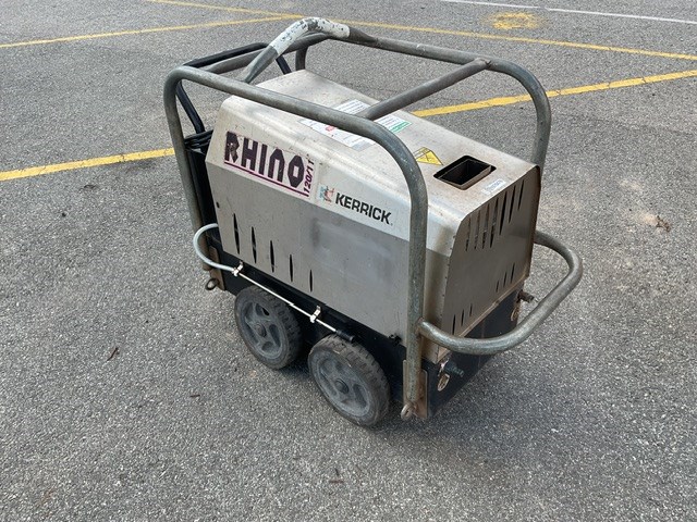 <p>Kerrick Rhino 120/11 Hot Water Pressure Washer</p>