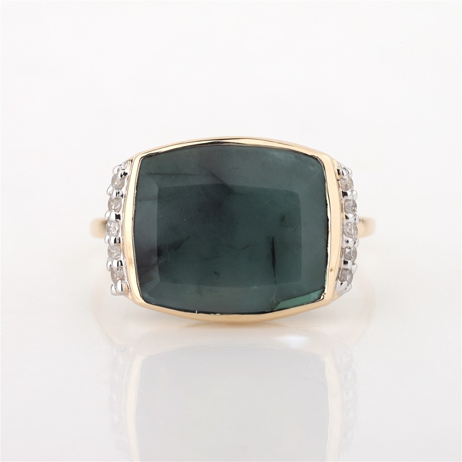 Yellow Gold 5.05ct Natural Emerald & 0.11ct Diamond Ring with Valuation