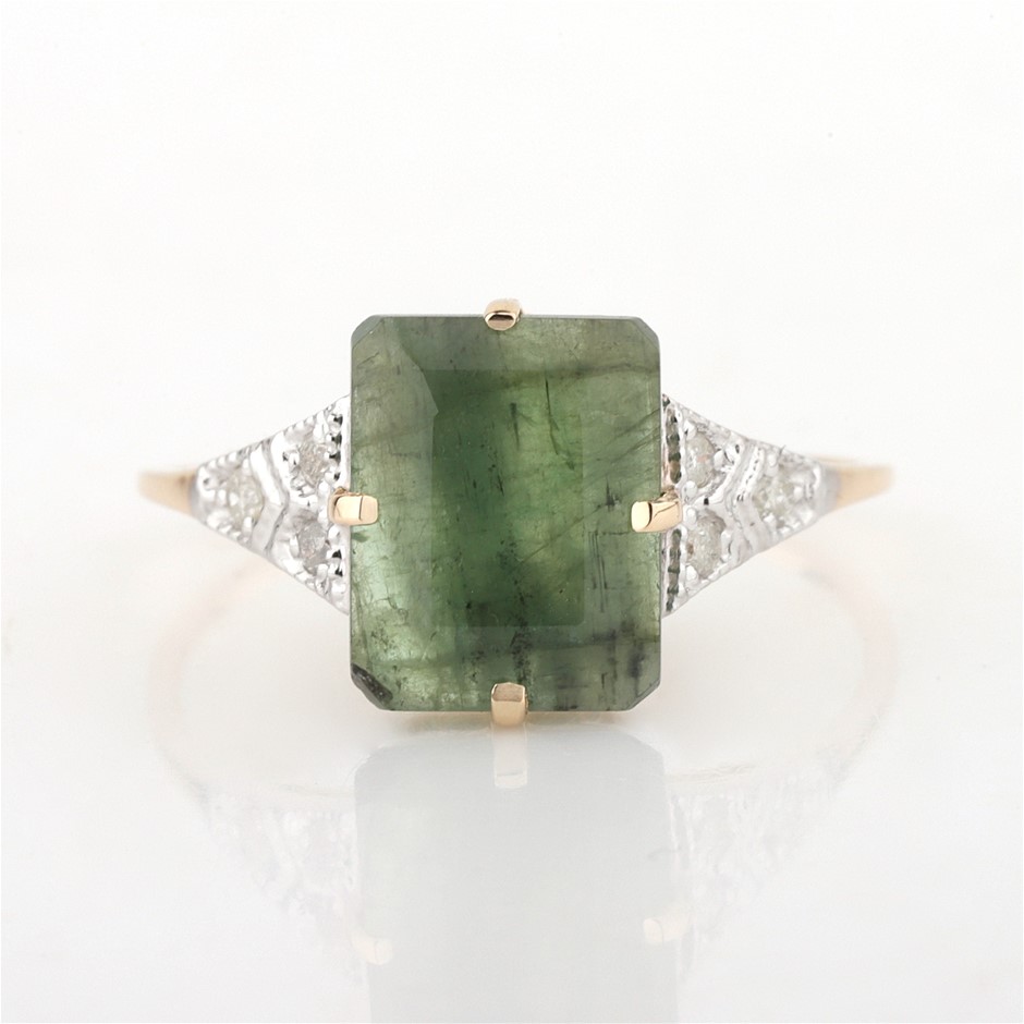 Yellow Gold Natural Emerald & Diamond Ring with Valuation