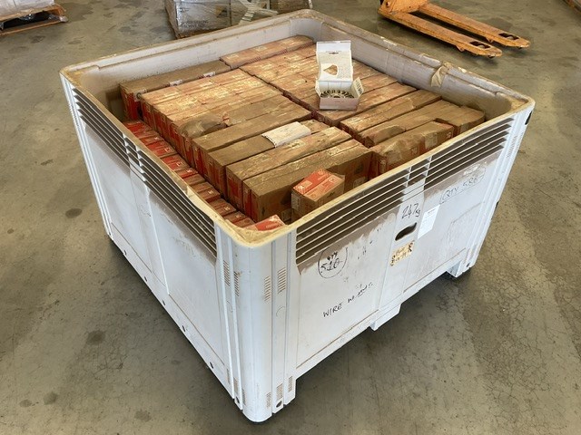 <p>Nally Bin Containing Inox Wire Wheels </p>