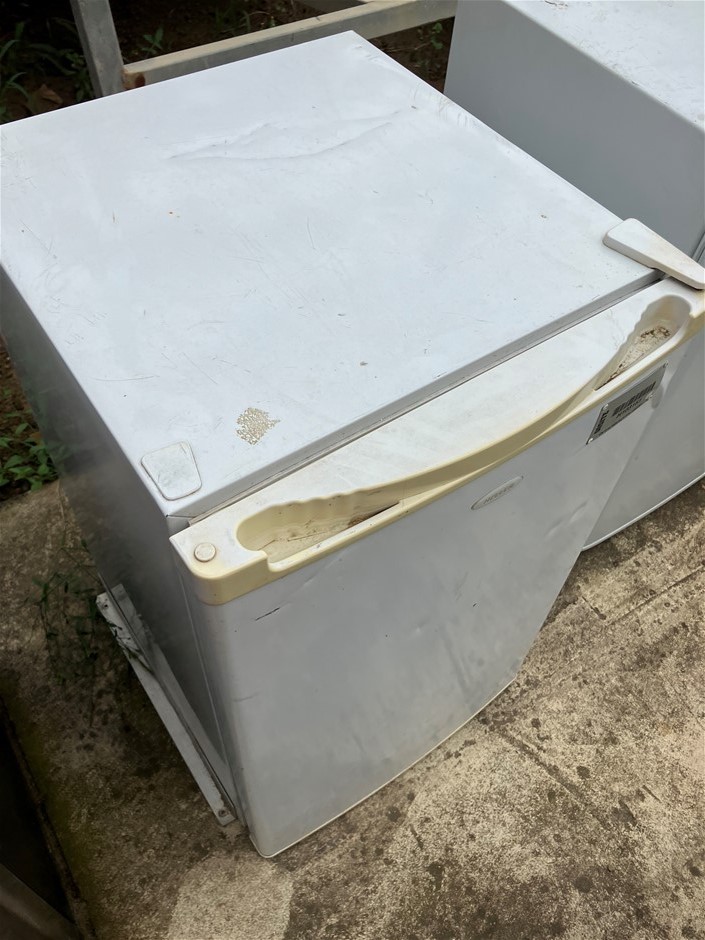 12x Refrigerator - 115ltr - Glendenning