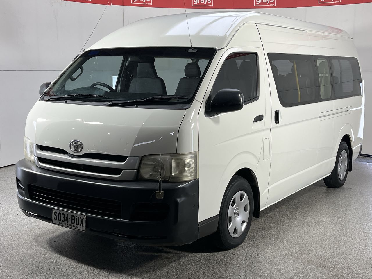 2009 Toyota HiAce KDH223R Turbo Diesel Manual 14 Seats Bus