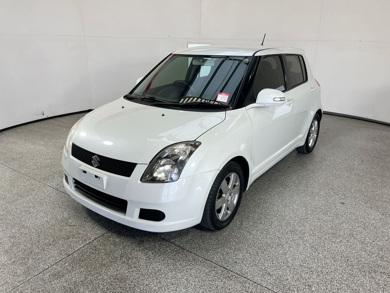 2010 Suzuki Swift EZ Automatic Hatchback