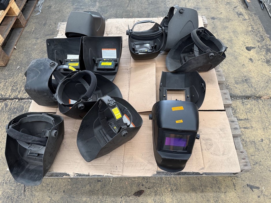 Auto Darkening Welding Helmet x 12 units