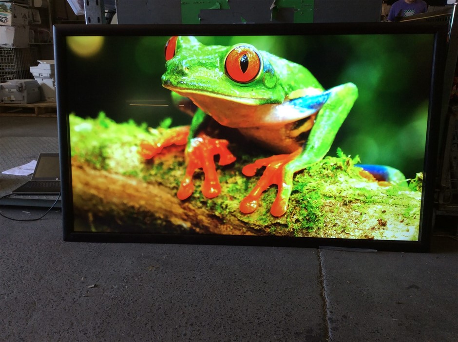 Assorted CommBox CM754KT Interactive Touch Display- VIC