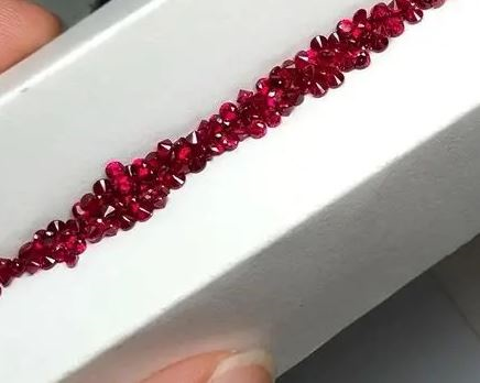 0.59 TCW red round various diamonds HPHT