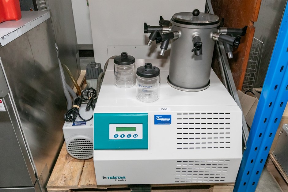 Freeze Dryer, 1.5 / hr IceCcapacity