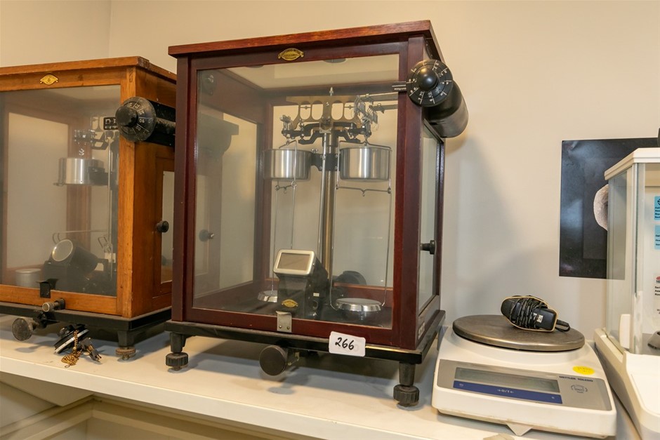 Classic Precision Balance (CC 1940s) Collectors’ Piece