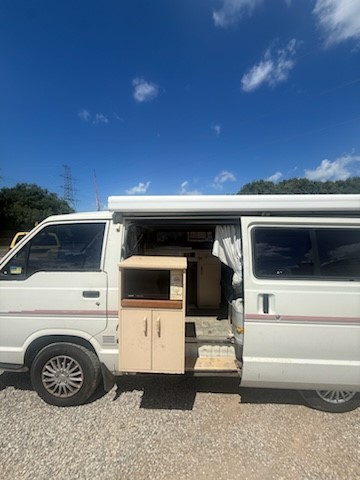 1985 Toyota HIACE RWD Automatic Van