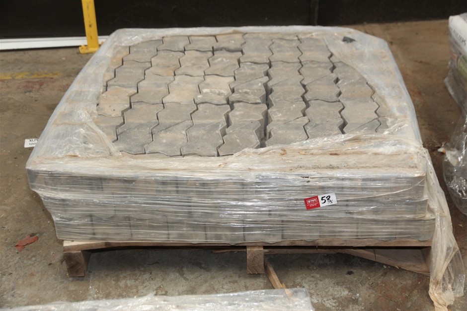 Concrete Grey Driveway Saw Tooth Pavers