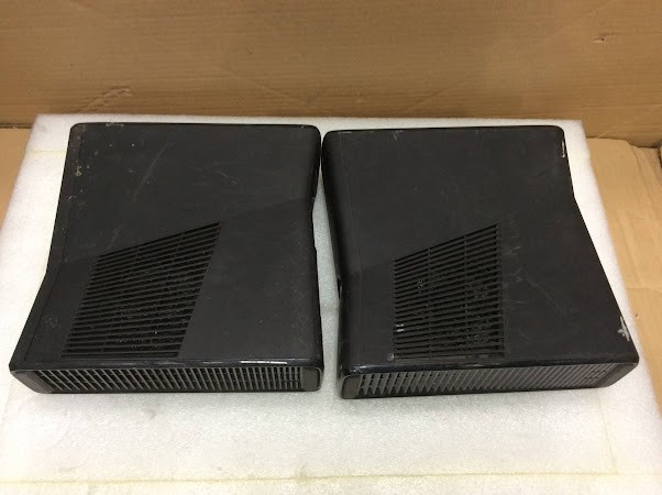 Microsoft Xbox 360 S 1439 Consoles (Lot of 2)