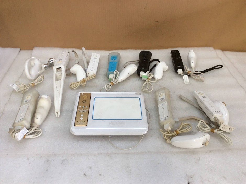 Nintendo Wii Console With Wii Remote Controllers And Accessories Bundle