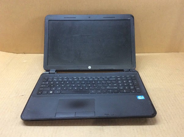 HP RMN TPN-F113 Laptop i3-3110M 4GBRAM/500GB Black