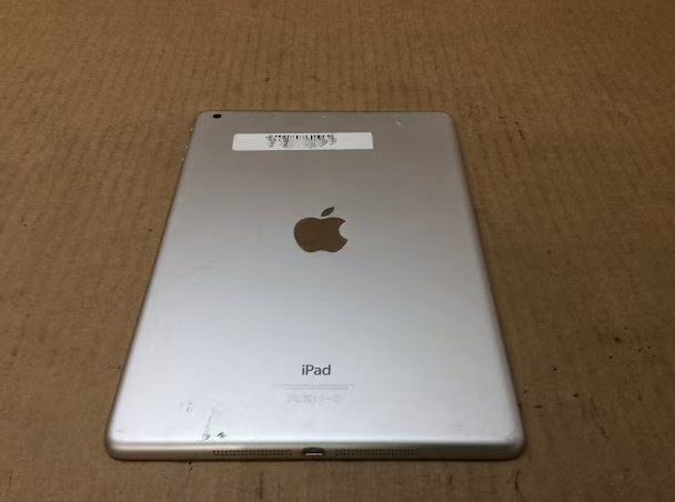 Apple iPad Air 1 (A1474) Tablet 16GB