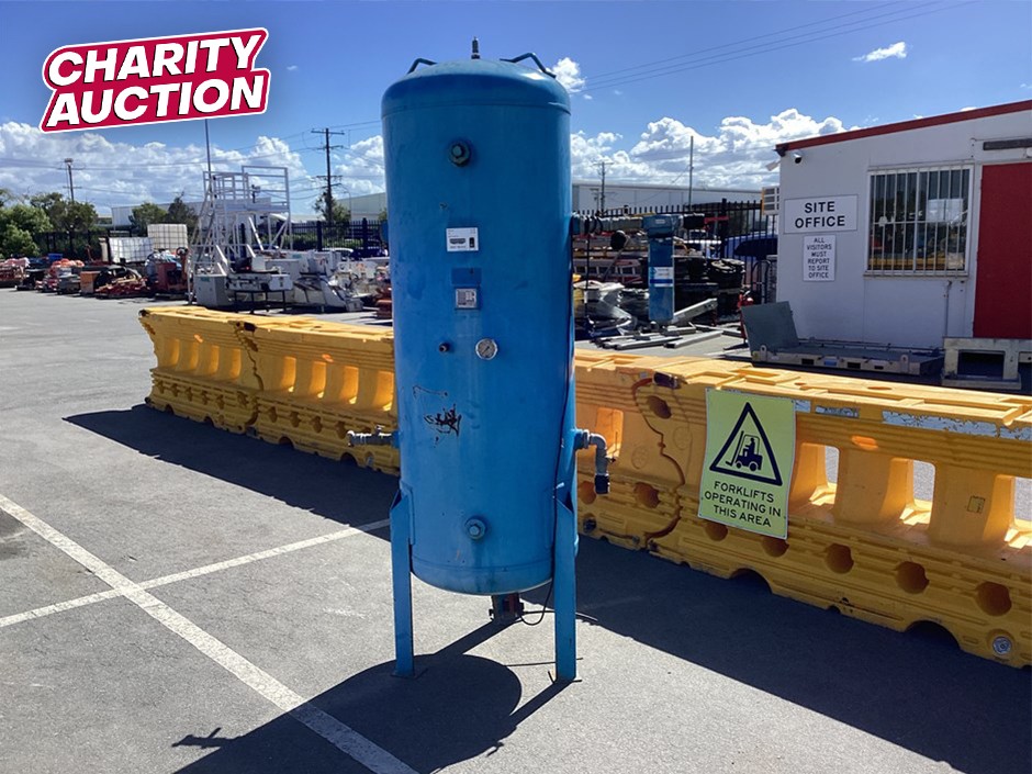 Qty 2 x Air Compressors & 1 x Air Accumulator/Receiver Tank