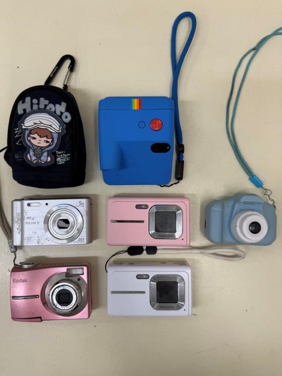 6 x Assorted Cameras including
