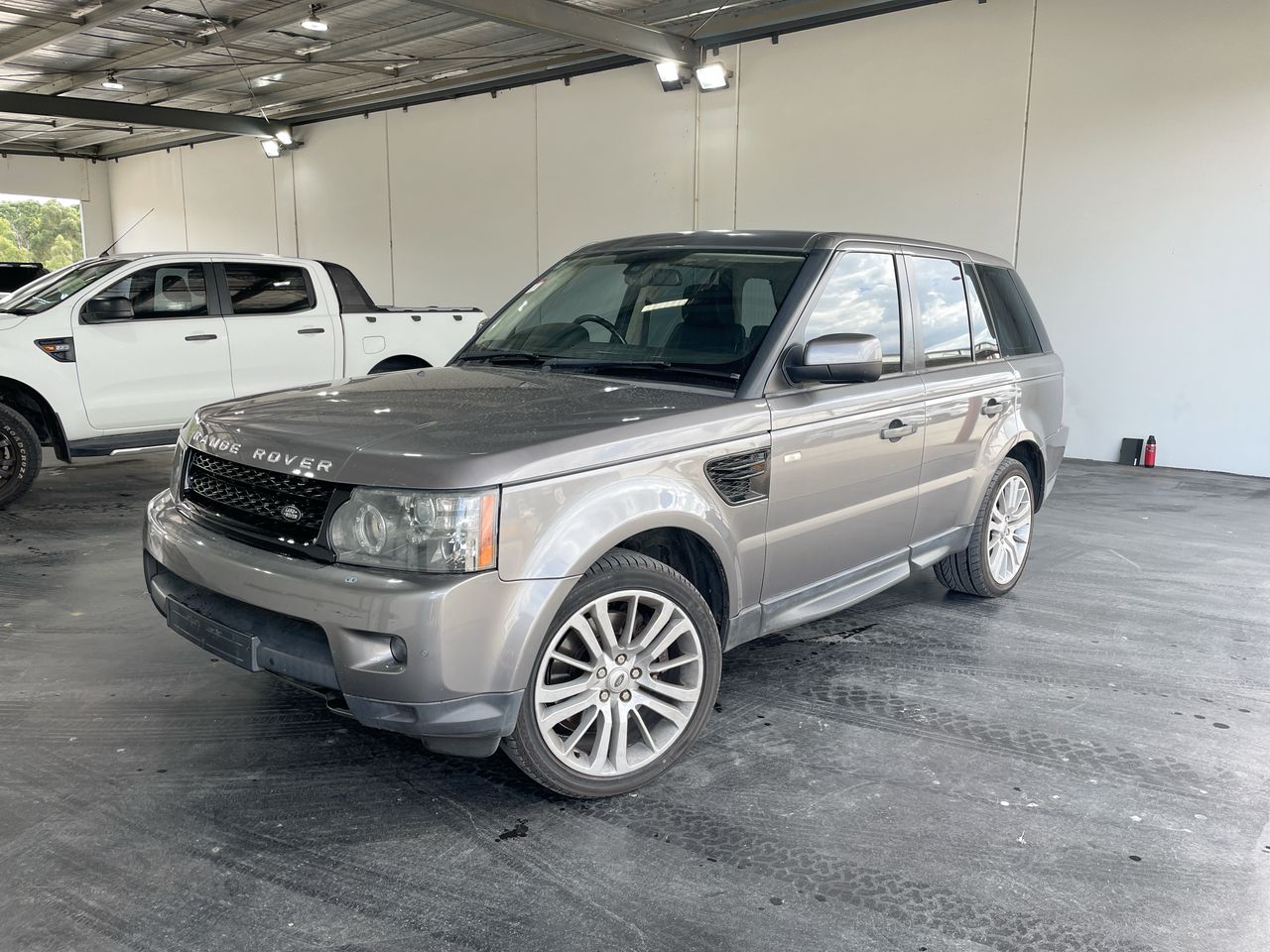 2010 Land Rover Range Rover Sport 3.0 TDV6 LUXURY Turbo Diesel Auto Wagon