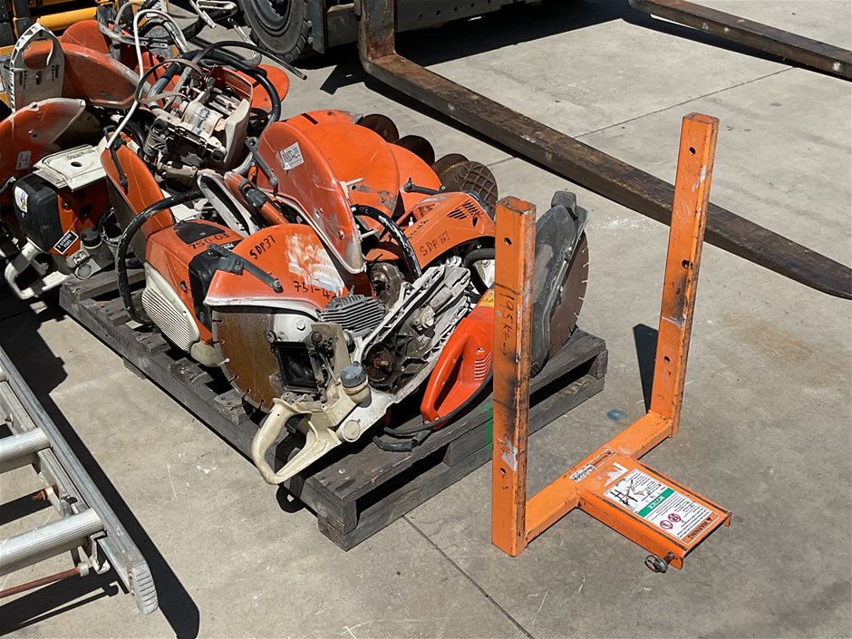 <p>Industrial Sundry Items</p>