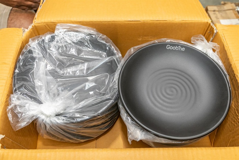 Goobne 20x Unused Dinner Plates